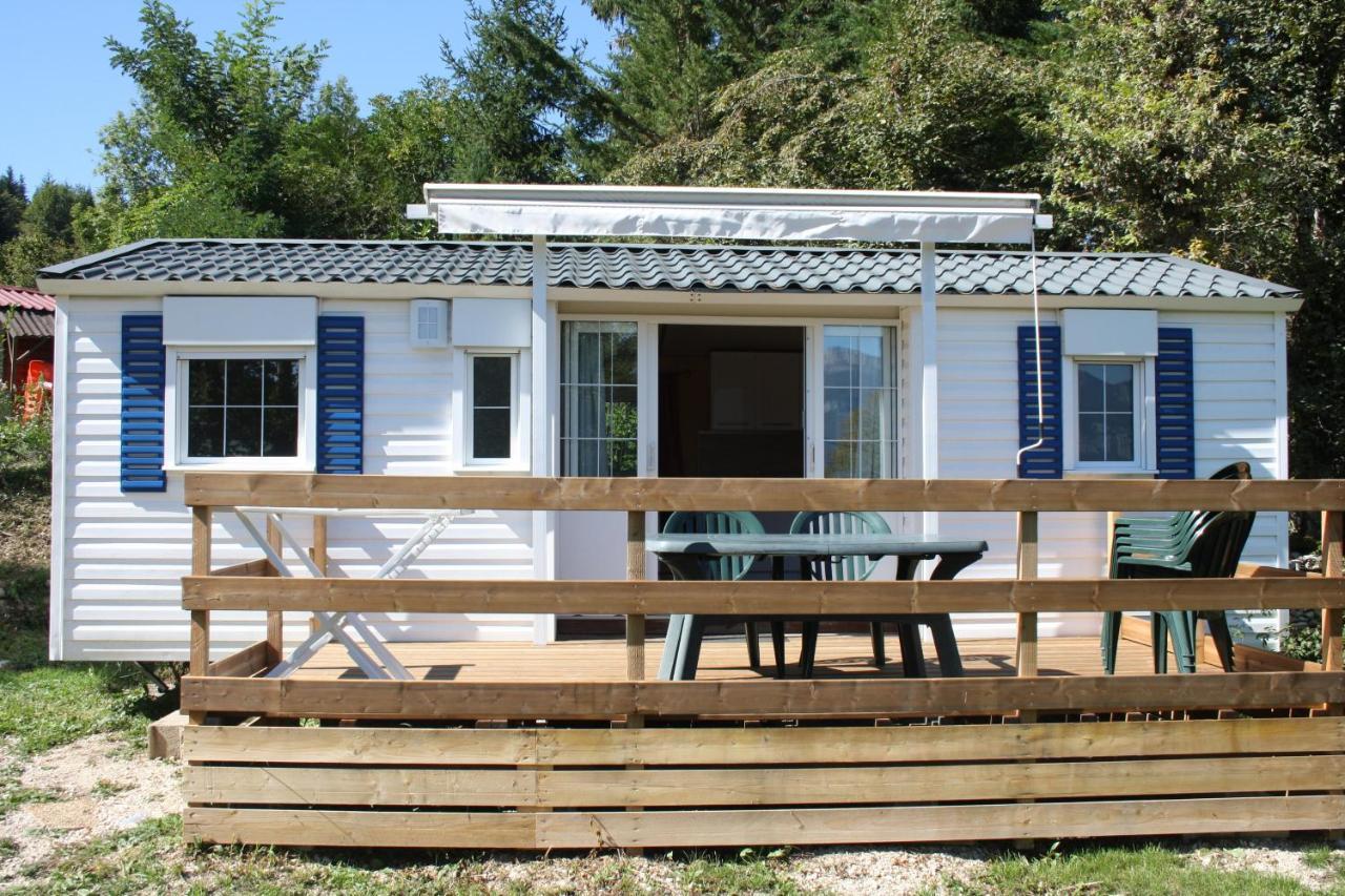 Team Holiday - Camping Le Balcon De Chartreuse Ξενοδοχείο Miribel-les-Échelles Εξωτερικό φωτογραφία