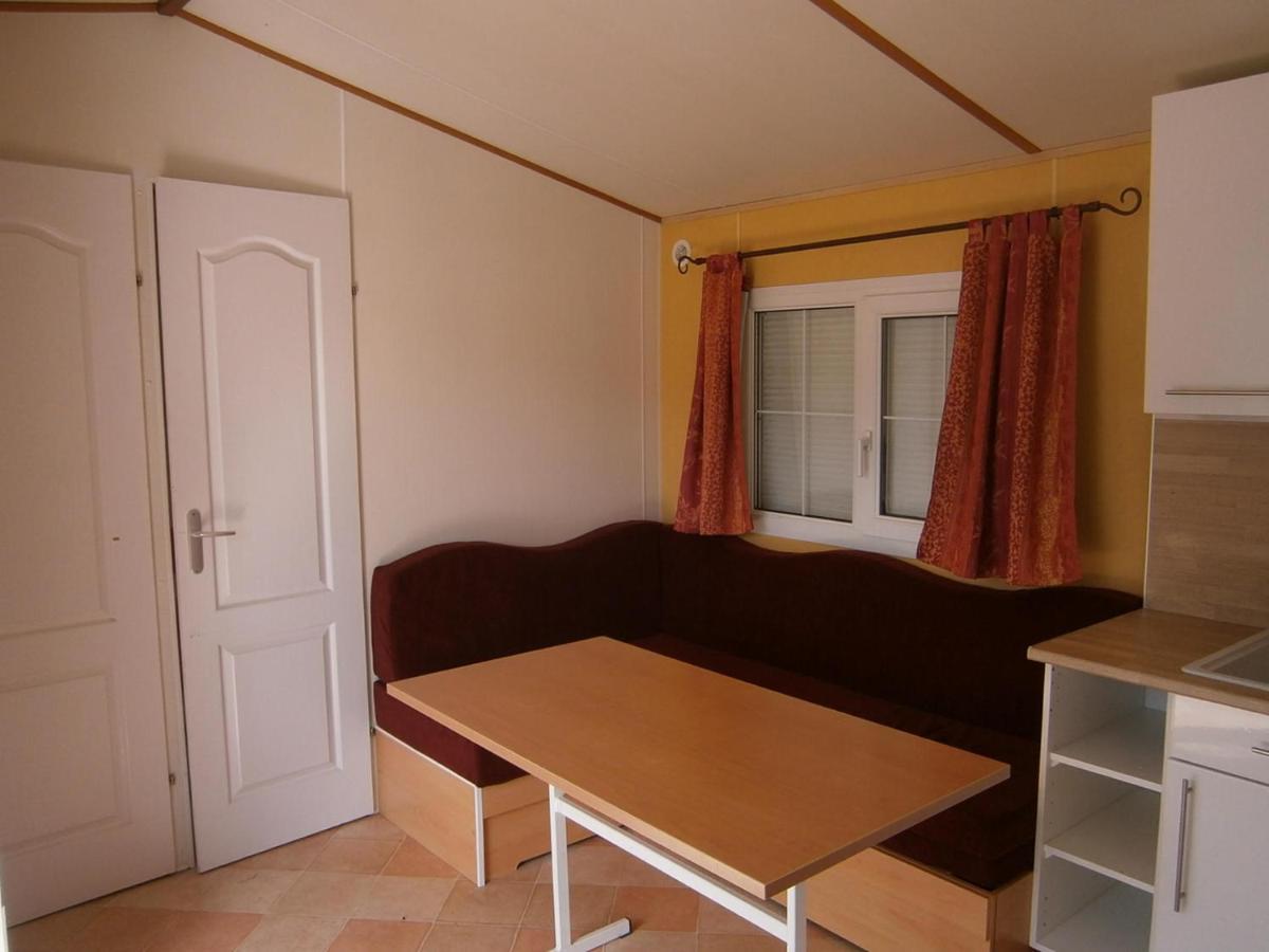 Team Holiday - Camping Le Balcon De Chartreuse Ξενοδοχείο Miribel-les-Échelles Εξωτερικό φωτογραφία