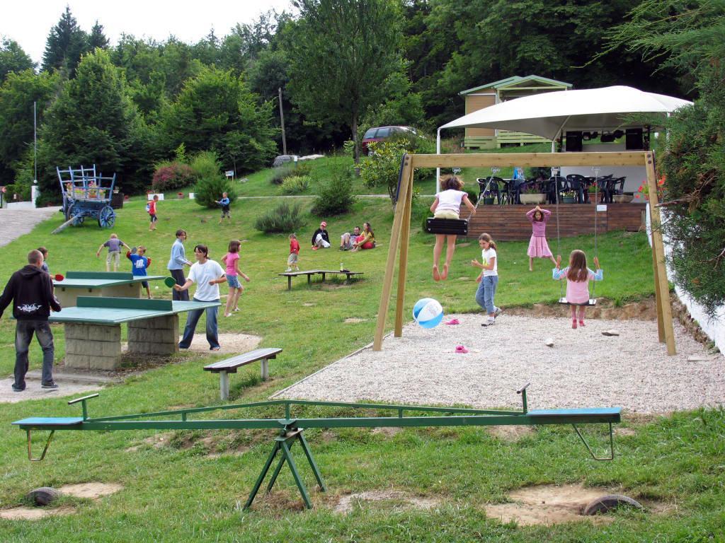 Team Holiday - Camping Le Balcon De Chartreuse Ξενοδοχείο Miribel-les-Échelles Εξωτερικό φωτογραφία